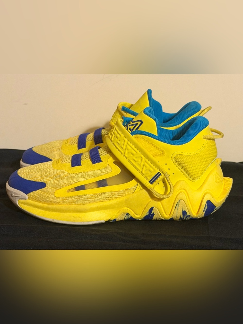 Kids Nike Giannis Immortality 2 PS 'Yellow Strike Laser Blue'